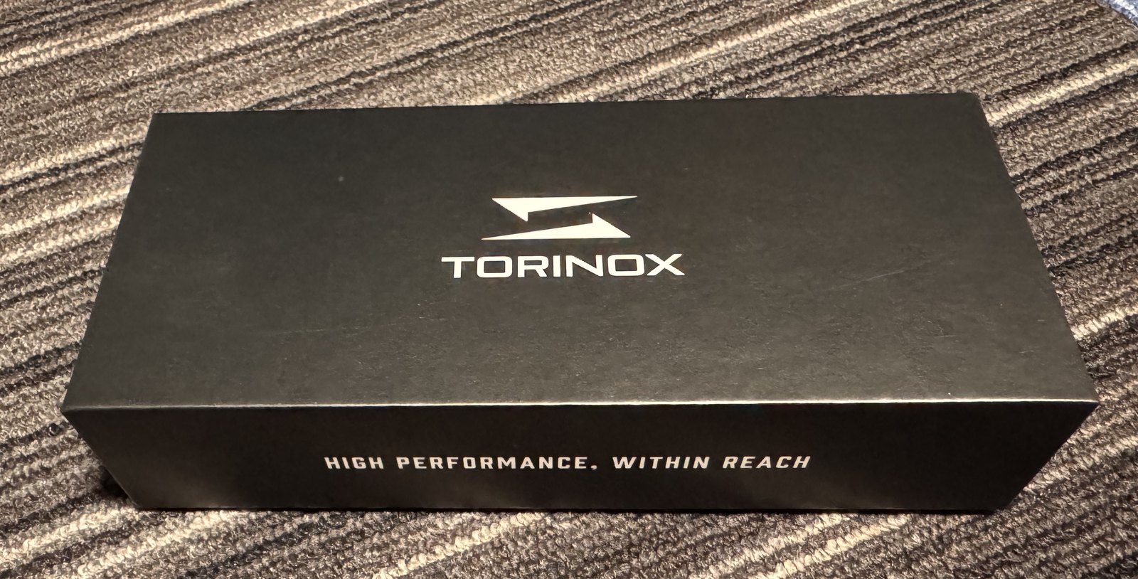 TORINOX ARQ PERFORMANCE MODELのマットブラックの外箱