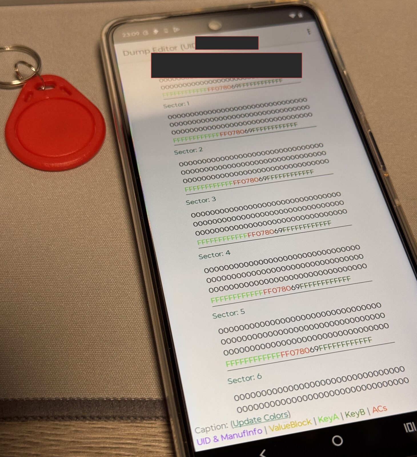 SwitchBotに登録する前のRXK04のダンプ画面。Sector 0から6まですべて標準の鍵で読めている（固有情報はマスク）